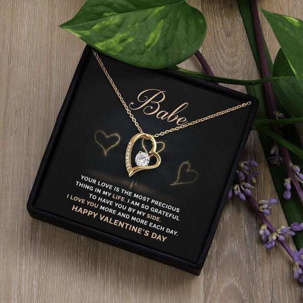 Babe | Forever Love Necklace