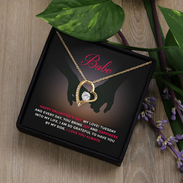 Babe | Forever Love Necklace
